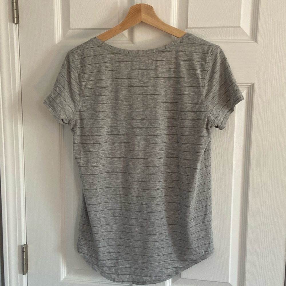 Lululemon Love V-Neck Tshirt